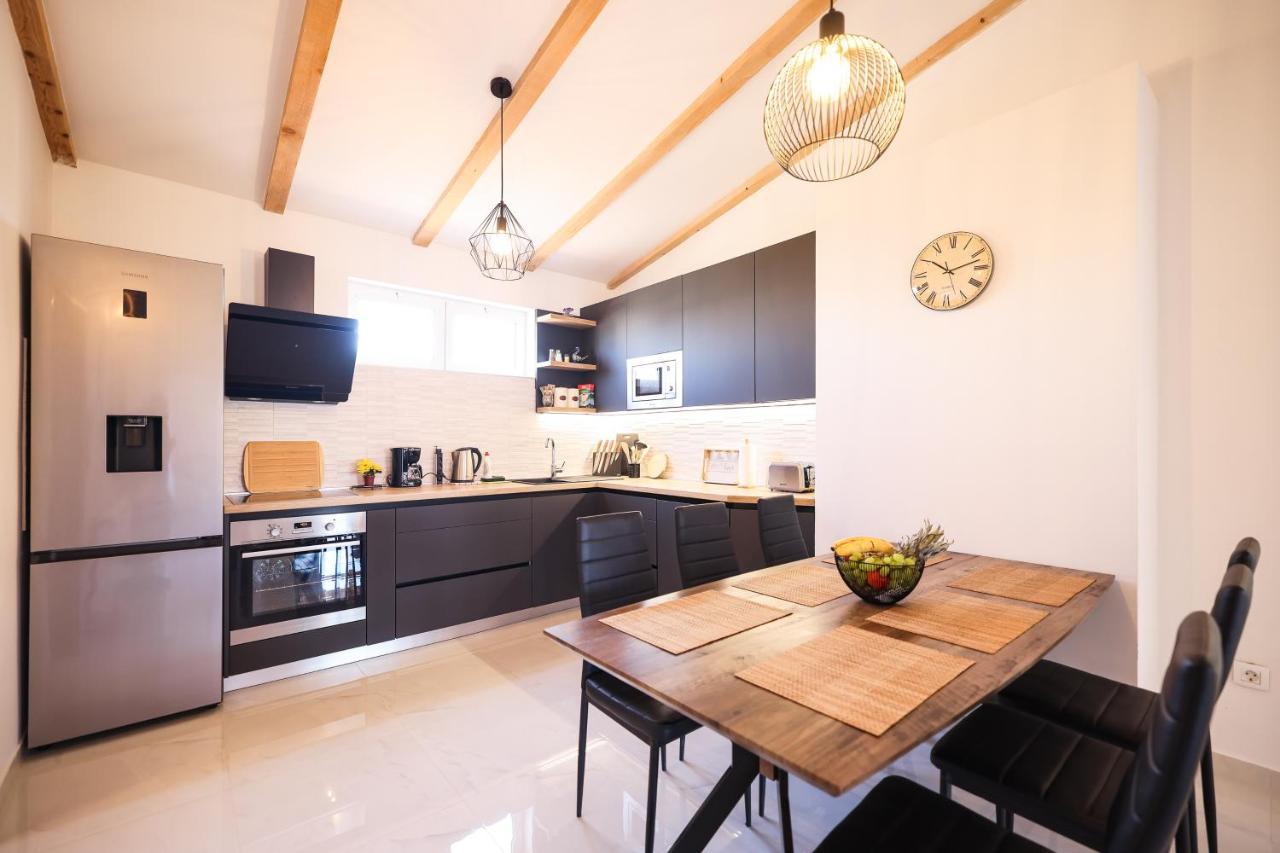 Old School Apartment Zadar